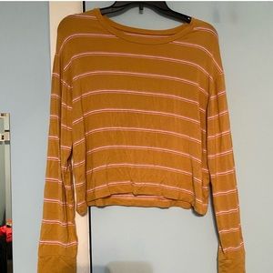yellow aeropostale long sleeve top